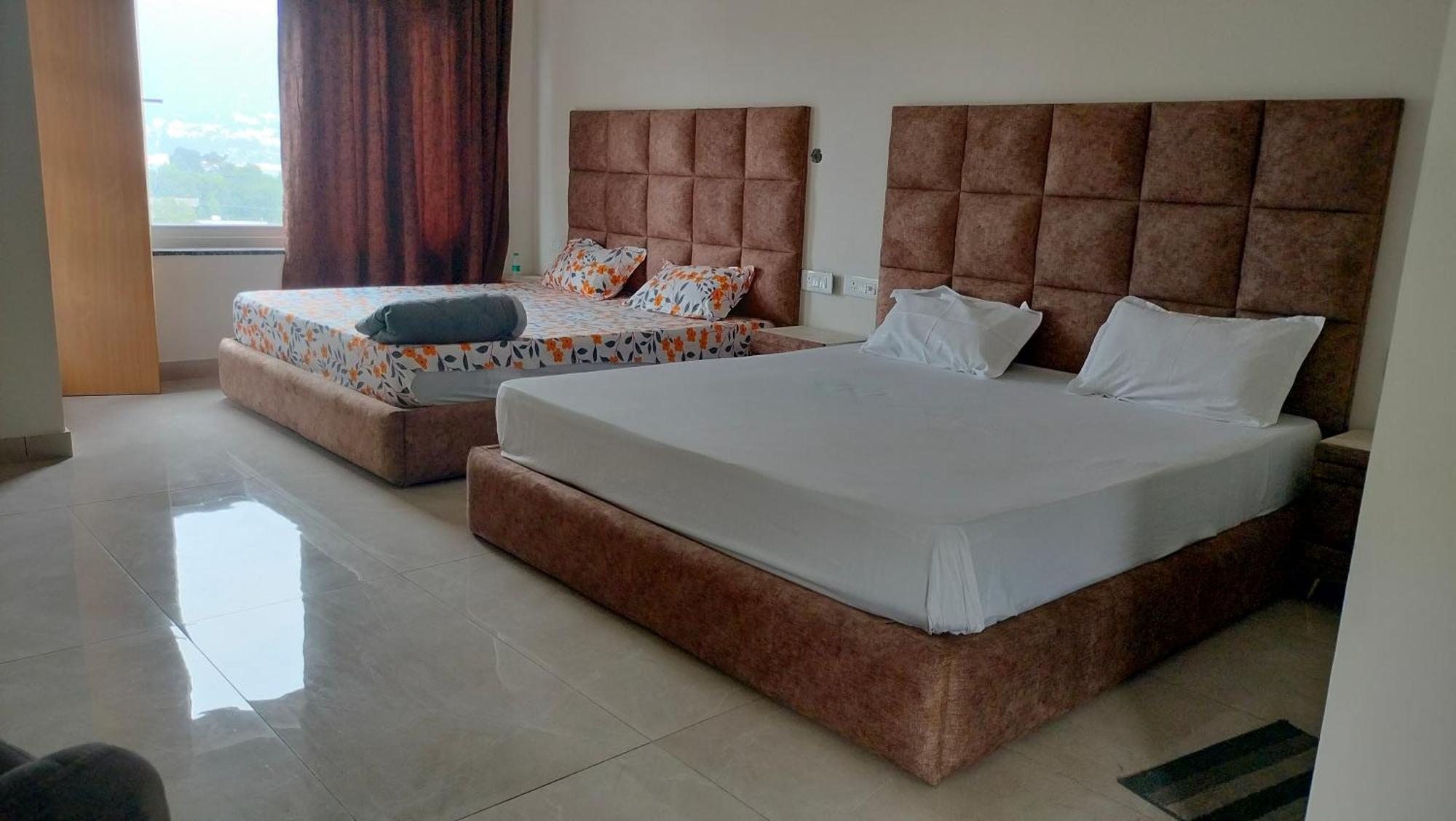 Govind Sagar View Hotel & Restaurant Bilaspur  Exteriér fotografie